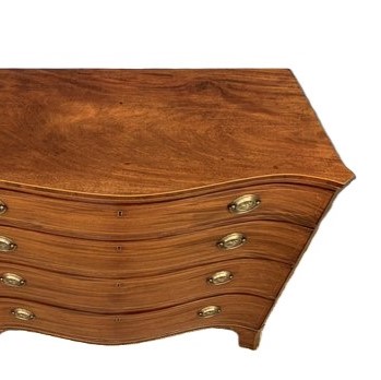 Serpentine Chest of Drawers